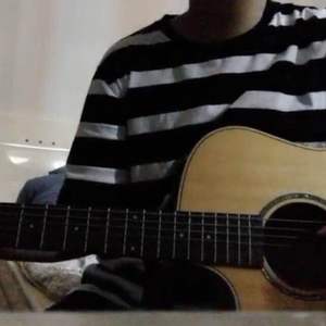 大鸡巴操骚逼淫语对白视频
