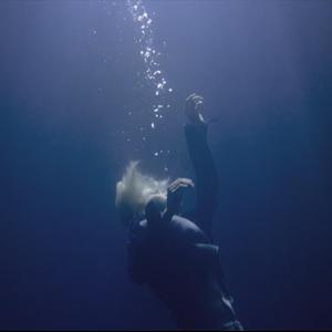 大鸡巴操骚逼淫语对白视频
